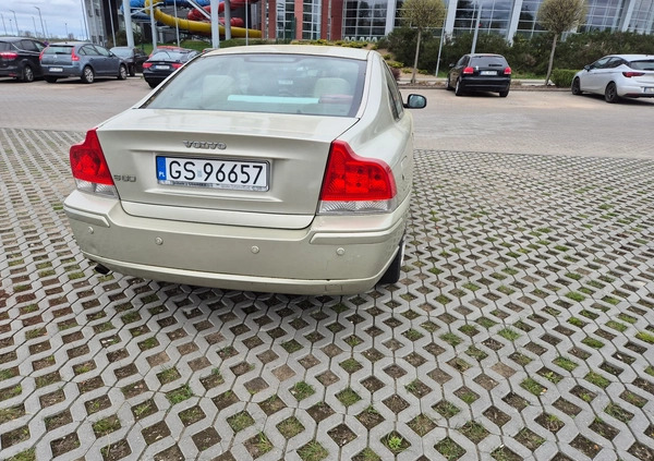 Volvo S60 cena 12000 przebieg: 278500, rok produkcji 2007 z Słupsk małe 172